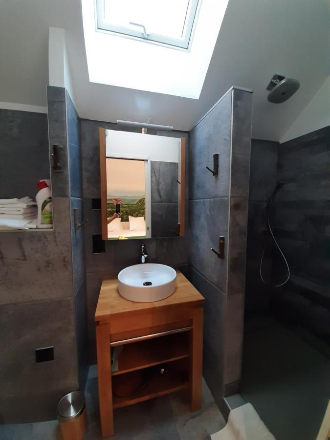 Gite & Spa Le Clos De Mon Pere Rochefort  ภายนอก รูปภาพ