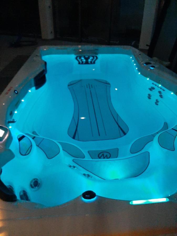 Gite & Spa Le Clos De Mon Pere Rochefort  ภายนอก รูปภาพ