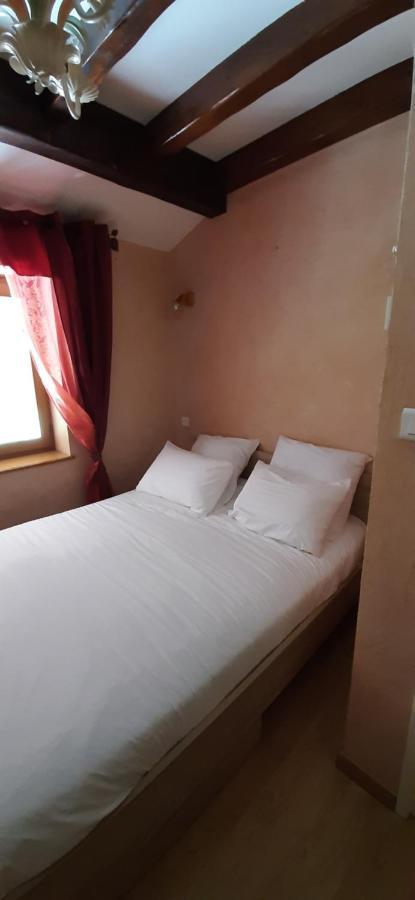 Gite & Spa Le Clos De Mon Pere Rochefort  ภายนอก รูปภาพ